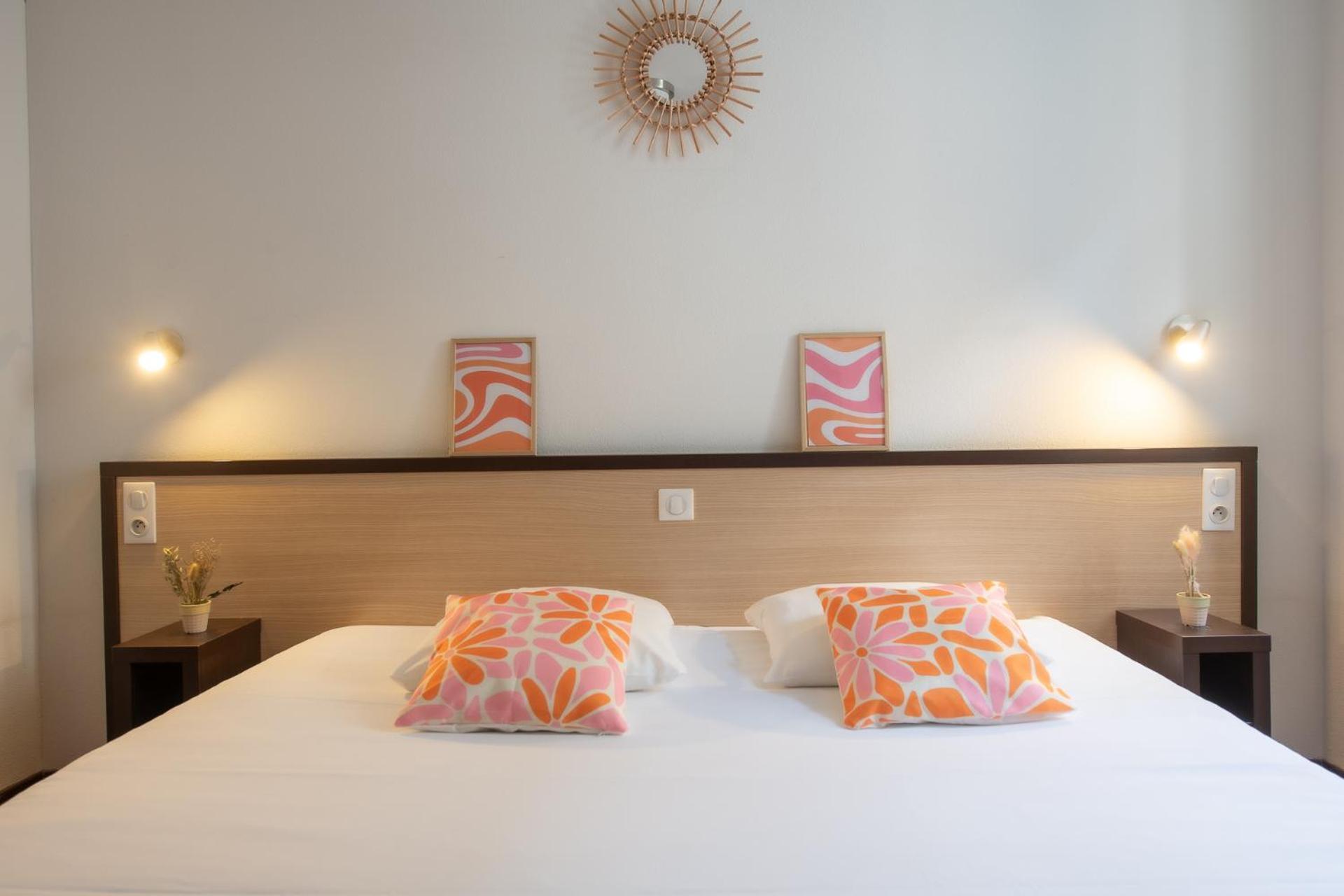 Logis Hotel Le Commerce Navarrenx Eksteriør billede