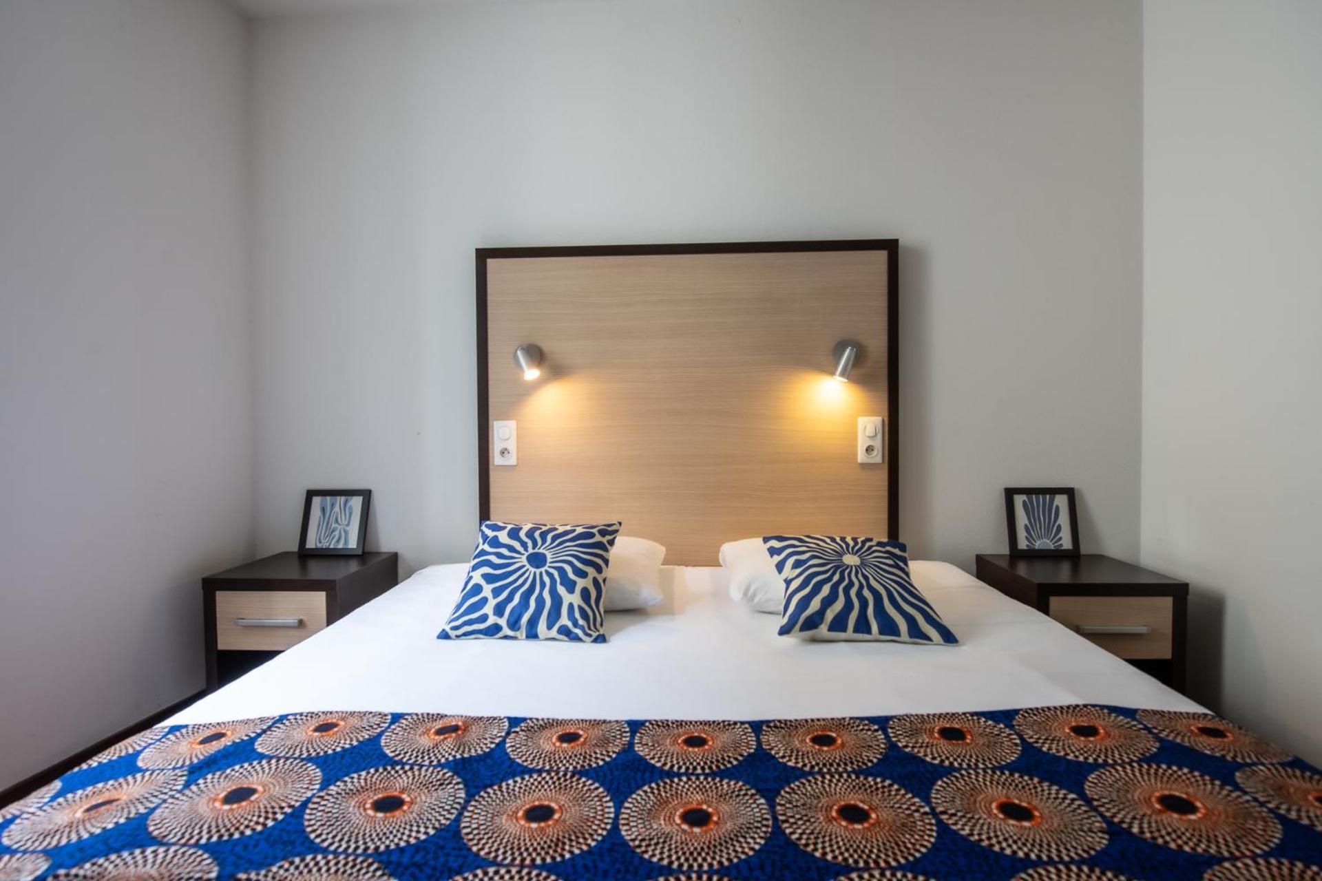Logis Hotel Le Commerce Navarrenx Eksteriør billede